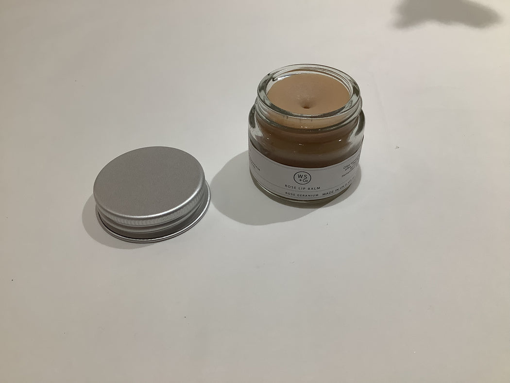 Rose lip balm