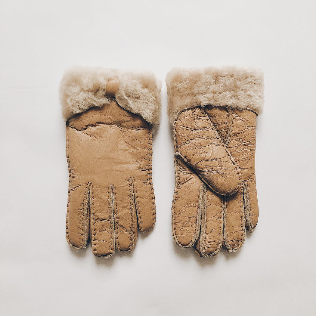 Merle sheepskin gloves | Camel
