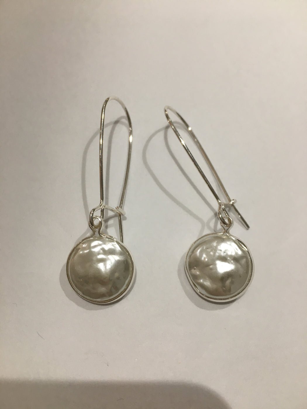KARE Earrings | Silver & Pearl