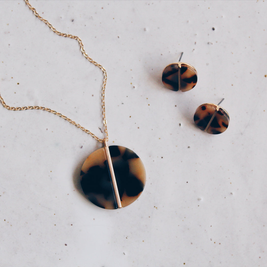 Dore earrings | silver + tortoise