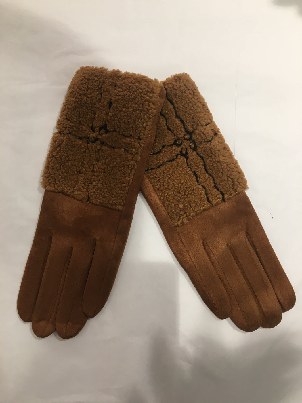 Coulava suede touchscreen gloves | Desert Sand